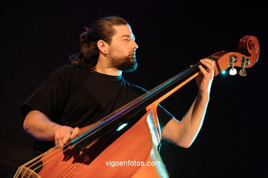 Sumrr� (17/06/2006) - Auditorio Mart�n C�dax - Festival de Jazz  Imaxinasons 2006 - Vigo. 