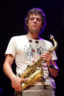 Chano Dom�nguez - New Flamenco Sound - Centro Cultural Caixanova - (24/06/2007) - Festival of Jazz Imaxinasons 2007 - Vigo (Spain). 