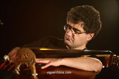 Renaud García-Fons & Jean-Louis Matinier. Jazz - Imaxinasons 2007.
