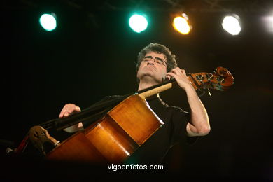 Renaud Garc�a-Fons & Jean-Louis Matinier -  Auditorium Mart�n C�dax (22/06/2007) - Festival of Jazz Imaxinasons 2007 - Vigo (Spain). 