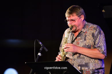 John Surman Quartet - Auditorio Martín Códax (24/06/2007) - Festival de Jazz Imaxinasons 2007 - Vigo.