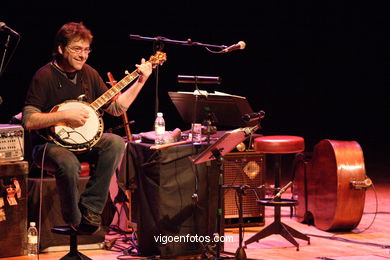 Trio (Stanley Clarke, Bela Fleck y Jean Luc Ponty) - Centro Cultural Caixanova - Jazz Festival Imaxinasons.