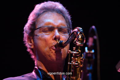 Miroslav Vitous Quartet - Centro Cultural Caixanova - Festival de Jazz Imaxinasons. 