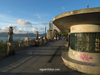 Calle Alfonso XII
(El casco viejo de Vigo)
. 