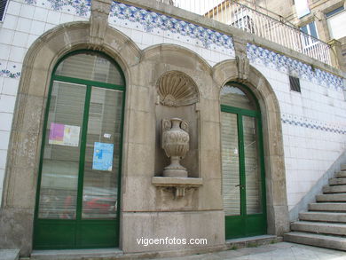Barrios altos
(El casco viejo de Vigo)
. 