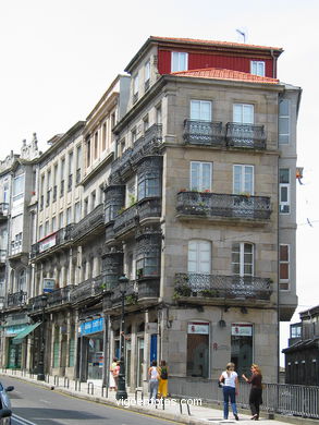 Barrios altos
(El casco viejo de Vigo)
. 