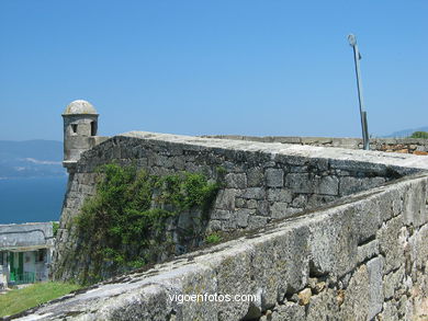 Muralla del Castillo de San Sebastián
- (Ver mapa).