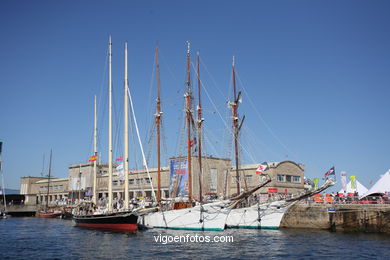 Barcos en el Puerto - Village. Desaf�o Atl�ntico de Grandes Veleros 2009. 