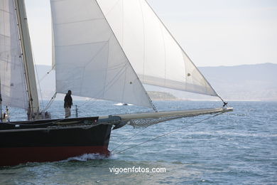 FOTOS DE DESAF�O ATL�NTICO DE GRANDES VELEROS - REGATA CUTTY SARK. 2009 - TALL SHIPS ATLANTIC CHALLENGE 2009 - Vigo en fotos - Galicia en im�genes - Xacobeo 2010 - Fotos de la R�a de Vigo, R�as Baixas, Pontevedra - Galicia - Espa�a - Turismo