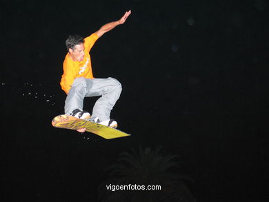 Snowboard en Samil - 2004.