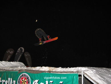 Snowboard en Samil - 2004. 