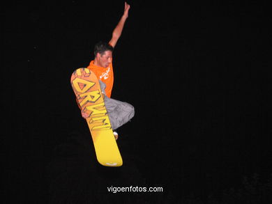 Snowboard en Samil - 2004.