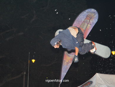 Snowboard en Samil - 2004. 
