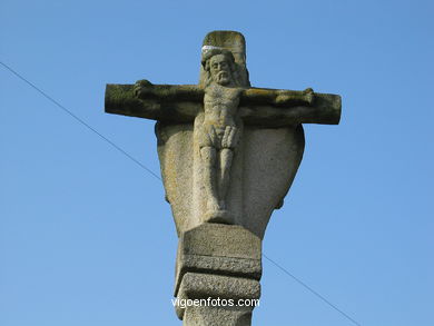 Cruceiro de la iglesia de S�rdoma
-  (Ver mapa). 