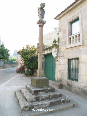 Cruceiro de Laxe
-  (Ver mapa). 