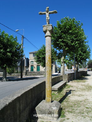 Cruceiro de la iglesia parroquial de Comesaña
- (Map location).