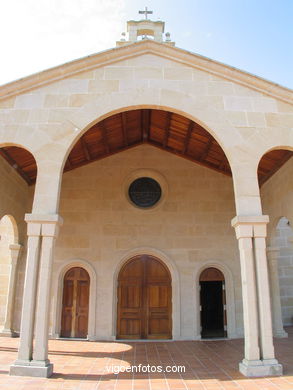 Nueva Iglesia de Alcabre  (AVDA ATLANTIDA)
-  (Ver mapa). 