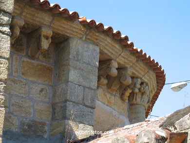 Iglesia Rom�nica de Bembrive  (siglo XII) (CALLE RIO)
-  (Ver mapa). 