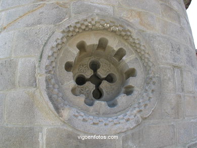 Iglesia rom�nica de Castrelos
-  (Ver mapa). 