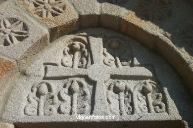 Iglesia rom�nica de Castrelos
-  (Ver mapa). 