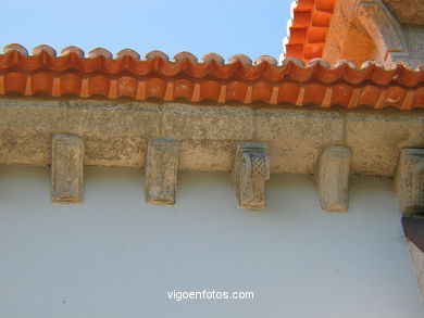 Church santa Cristina (Lavadores)
(Parochial churches)

-  (Map location). 