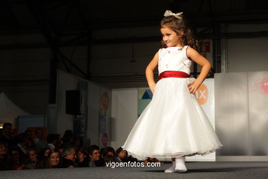 Flower girl Dresses. Nuptial in Vigo. 