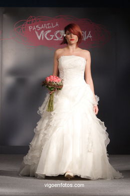 Wedding dress. Bridal gown. 2008. Nuptial in Vigo. 