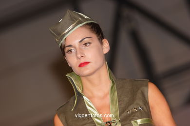 Chaglayan Cep - Sandra Gim�nez
(Runway Fashion of young fashion designer 2005)
. 