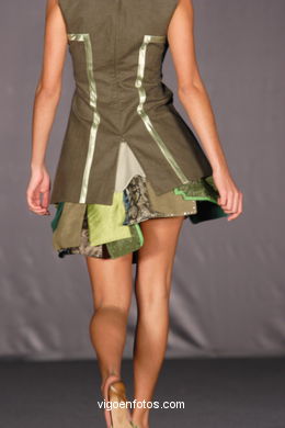 Chaglayan Cep - Sandra Gim�nez
(Runway Fashion of young fashion designer 2005)
. 