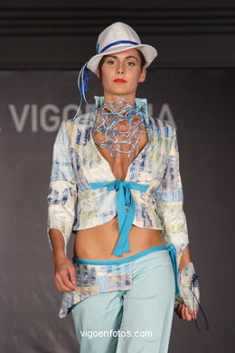 Papillón - Noemí González. Runway Fashion of young fashion designer 2005.