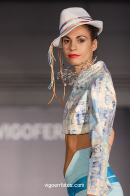 Papillón - Noemí González. Runway Fashion of young fashion designer 2005.
