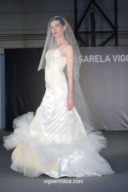 Redes - R. Magallanes & N. Nu�ez
(Runway Fashion of young fashion designer 2005)
. 