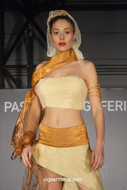 Redes - R. Magallanes & N. Nu�ez
(Runway Fashion of young fashion designer 2005)
. 