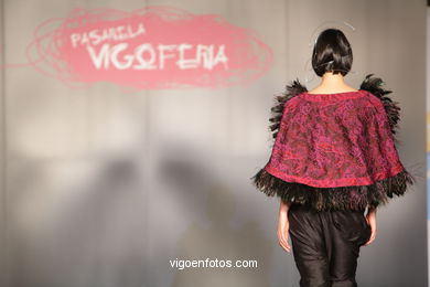 Yvonne Lopez Poblacion. Pasarela de J�venes Dise�adores 2008 - Vigoferia. 