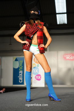 Ariane Nu�ez. Pasarela de J�venes Dise�adores 2008 - Vigoferia. 