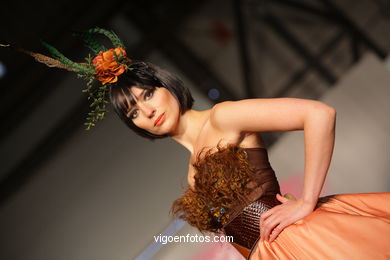 Kriss Ariana Hassan. Pasarela de J�venes Dise�adores 2008 - Vigoferia. 