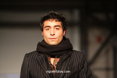 Roberto L�pez Etxeberria. Pasarela de J�venes Dise�adores 2008 - Vigoferia. 