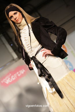 Izaskun Ares Vieites. Pasarela de J�venes Dise�adores 2008 - Vigoferia. 