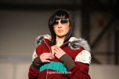 Cristina Bernardez Fernandez. Pasarela de J�venes Dise�adores 2008 - Vigoferia. 