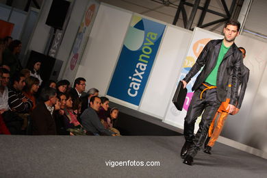 Marta Rodriguez Penedo. Pasarela de J�venes Dise�adores 2008 - Vigoferia. 