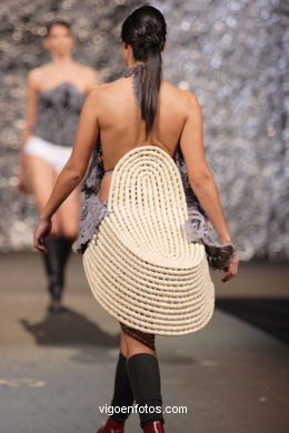 Lidia Poza Piñeiro. Pasarela de moda Tesoira 2007.