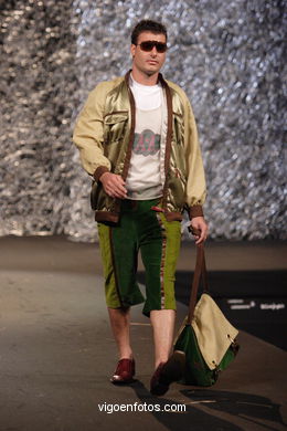 Leticia Priegue Lago. Runway Fashion of young designer 2007. Tesoira 2007. 