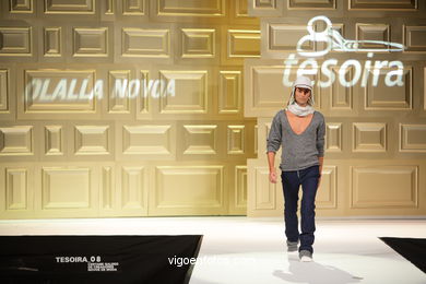 Olalla Novoa Seisdedos. Pasarela de moda Tesoira 2008.