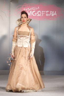 Fabiola y Lidia Martin - Collection: La Cancaramusa - Young Fashion Designers Awards ceremony 2007. Vigo (Spain). Vigoferia.