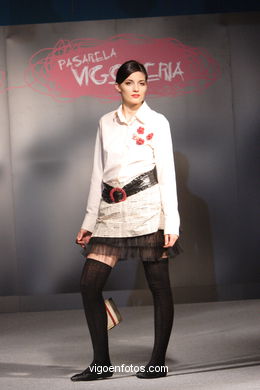 Nahia Iriarte Ozkariz - Collection: Curso Del 43 - Young Fashion Designers Awards ceremony 2007. Vigo (Spain). Vigoferia.