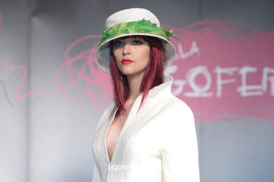 Noemi Gonzalez. Runway Fashion of young designer 2007. 