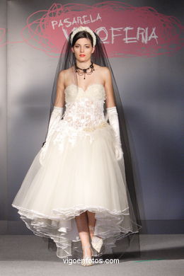 Manuel Moreno. Runway Fashion of young designer 2007. 