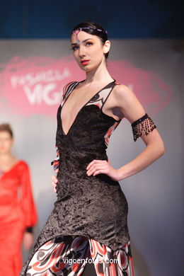 Maria Jesus Cuevas - Collection: Sensaciones - Young Fashion Designers Awards ceremony 2007. Vigo (Spain). Vigoferia.