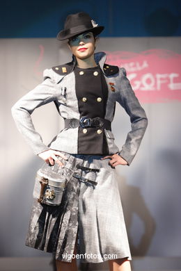 Vicky Avaca - Colección: Las Viajantes - Pasarela de Moda de Jóvenes Diseñadores 2007. Vigo. Vigoferia.