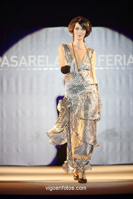 MIGUEL ANGEL BASAIL JIMENEZ - EXTRA FEMALE. RUNWAY FASHION OF YOUNG FASHION DESIGNER 2006